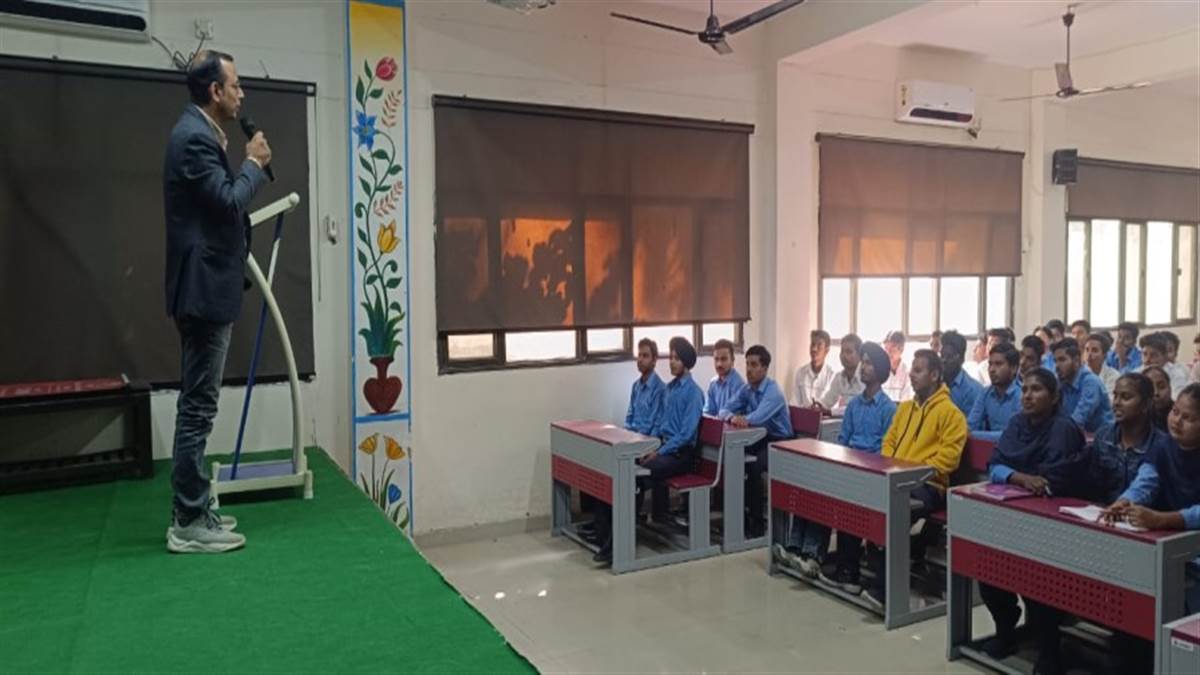 ਵੱਖ-ਵੱਖ ਸਿੱਖਿਆ ਸੰਸਥਾਵਾਂ ‘ਚ ਕਰਵਾਈਆਂ ਸਰਗਰਮੀਆਂ