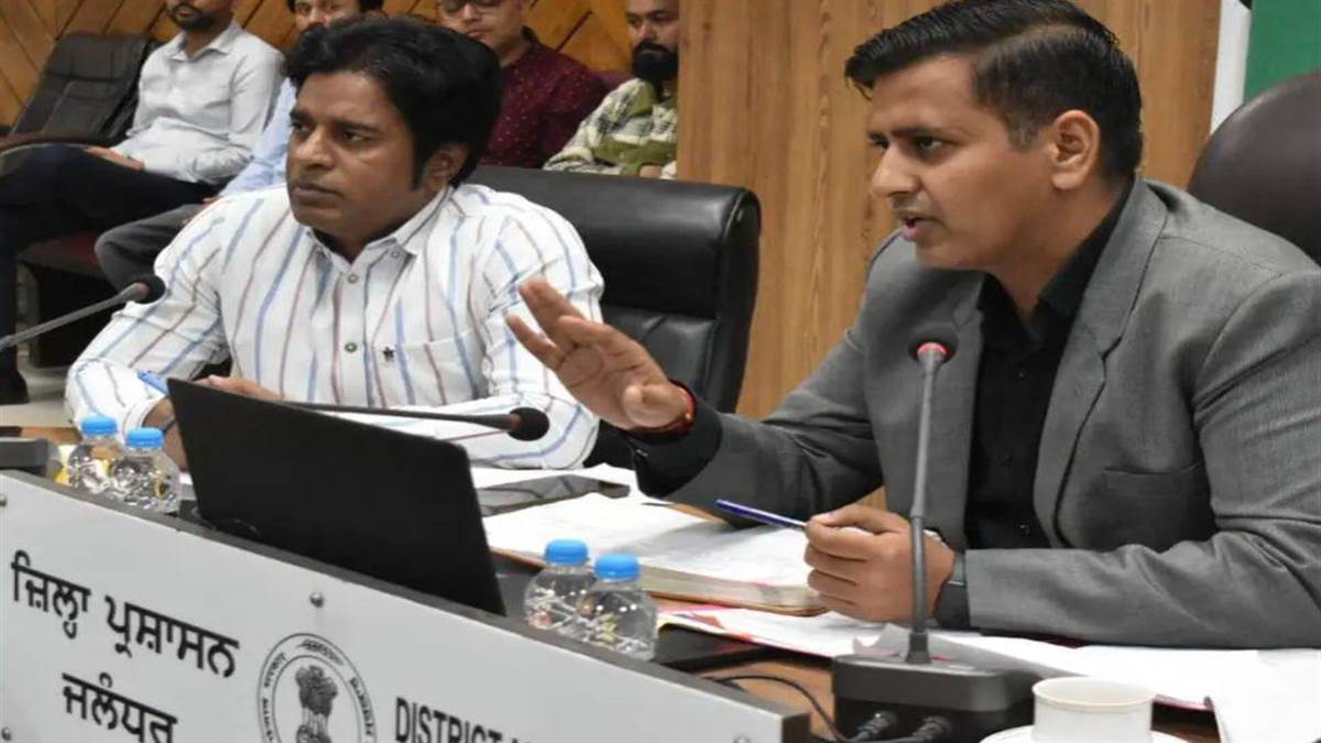 Punjab News : ਪੰਜਾਬ 'ਚ ਆਵਾਰਾ ਪਸ਼ੂਆਂ ਦੀ ਦਹਾਕਿਆਂ ਪੁਰਾਣੀ ਸਮੱਸਿਆ 'ਤੇ ਇਤਿਹਾਸਕ ਪਹਿਲ, ਮਾਨ ਸਰਕਾਰ ਨੇ ਸ਼ੁਰੂ ਕੀਤੀ ਇਹ ਮੁਹਿੰਮ