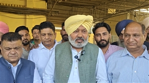 ਅਮਰਿੰਦਰ ਸਿੰਘ ਰਾਜਾ ਵੜਿੰਗ ਦੇ ਦਿਮਾਗ ਦਾ ਪਰਿਵਾਰ ਵਾਲੇ ਇਲਾਜ ਕਰਵਾਉਣ - ਹਰਪਾਲ ਸਿੰਘ ਚੀਮਾ