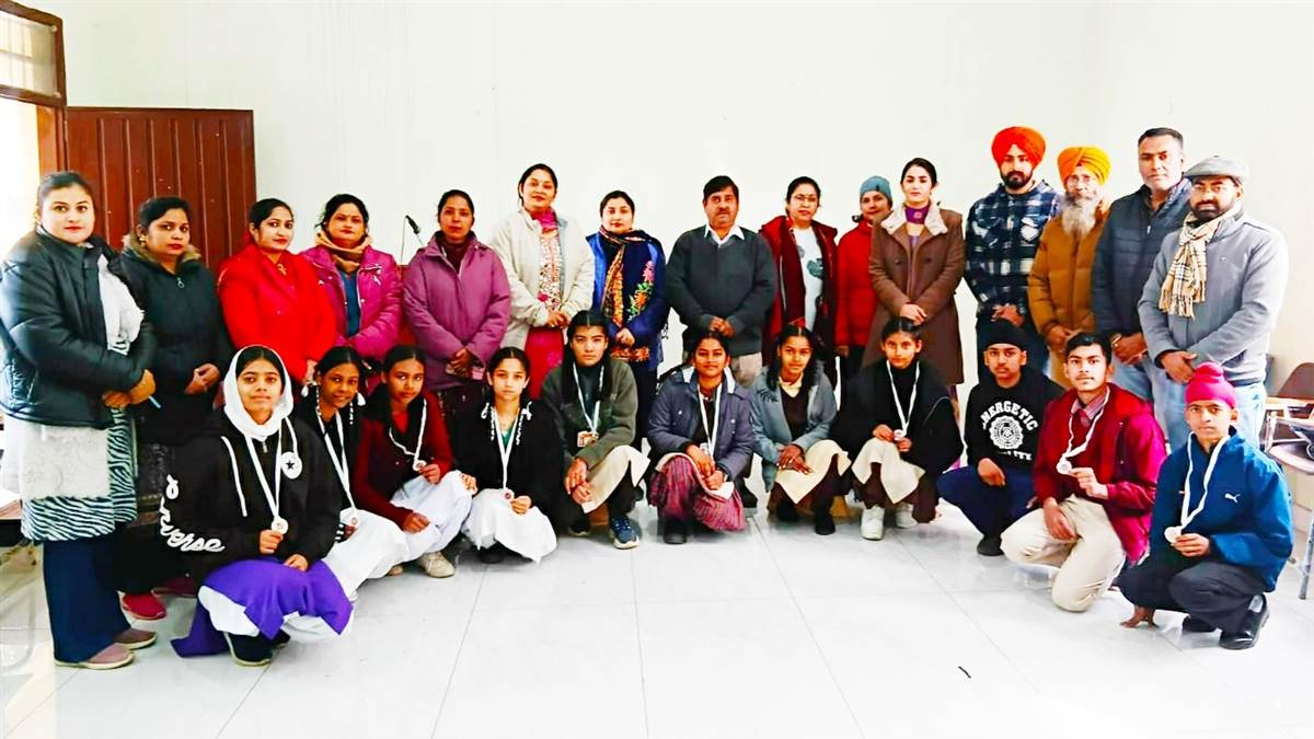 ਨੈਸ਼ਨਲ ਰੋਡ ਸੇਫਟੀ ਨਾਲ ਸਬੰਧਤ ਮੁਕਾਬਲੇ ਕਰਵਾਏ