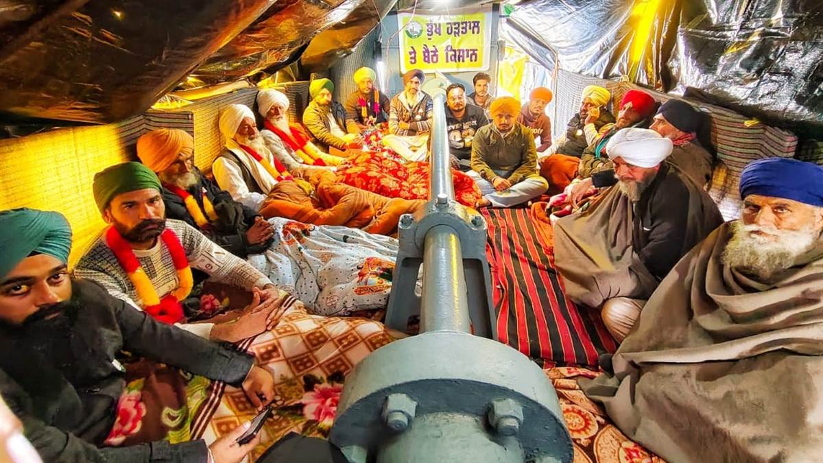 ਹੜ੍ਹ ਪ੍ਰਭਾਵਿਤ ਕਿਸਾਨਾਂ ਦੀ ਭੁੱਖ ਹੜਤਾਲ 17ਵੇਂ ਦਿਨ ਲਗਾਤਾਰ ਜਾਰੀ