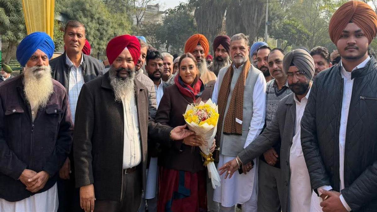 ਵਿਧਾਇਕ ਡਾ. ਅਰੋੜਾ ਨੇ ਲਾਇਬ੍ਰੇਰੀ ਦਾ ਉਦਘਾਟਨ ਕੀਤਾ