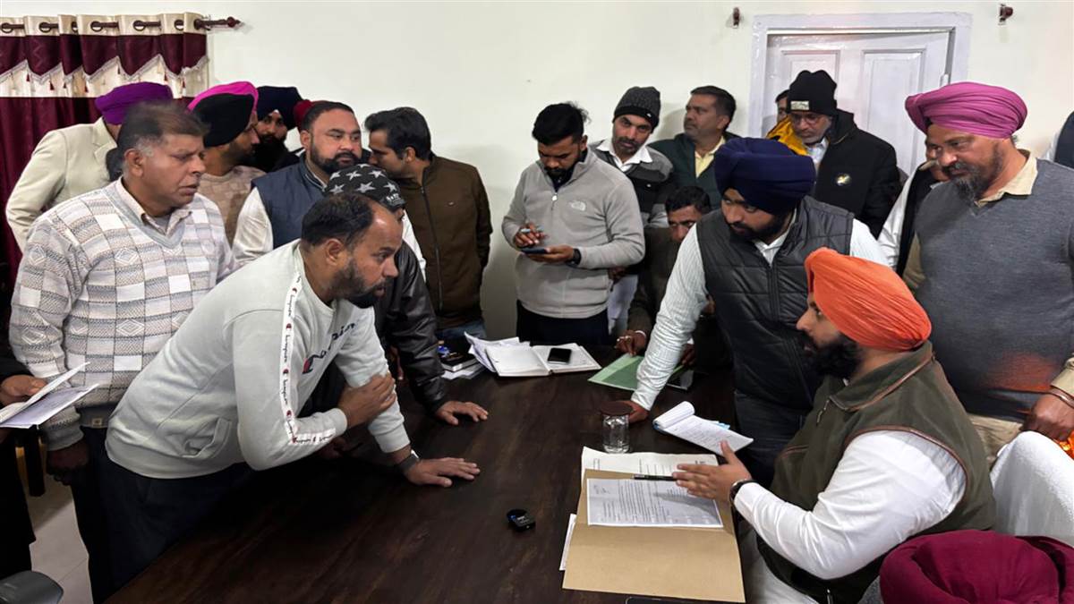 ਲੋਕਾਂ ਦੀਆਂ ਬਰੂਹਾਂ ’ਤੇ ਜਾ ਕੇ ਕੀਤਾ ਜਾ ਰਿਹਾ ਸਮੱਸਿਆਵਾ ਦਾ ਹੱਲ: ਹਰਜੋਤ ਬੈਂਸ