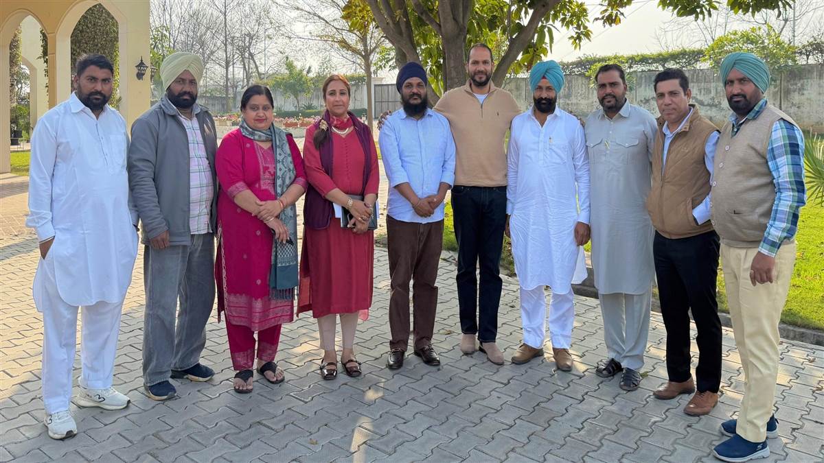 ਦਾਮਨ ਬਾਜਵਾ ਨੇ ਮੋਗਾ ਰੈਲੀ ਨੂੰ ਲੈ ਕੇ ਕੀਤੀ ਇਕੱਤਰਤਾ