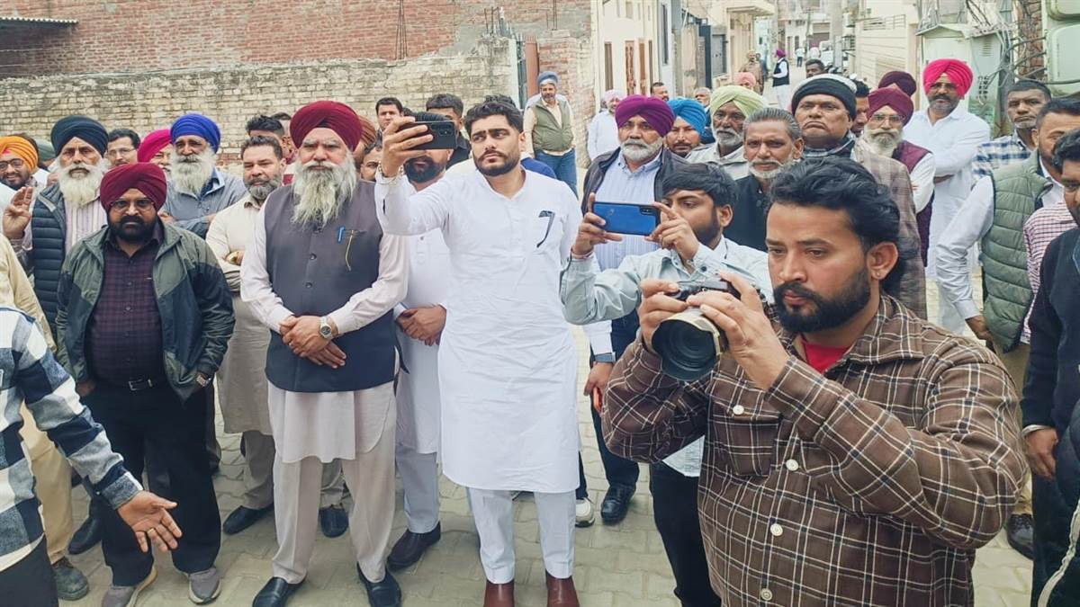 ਚੇਅਰਮੈਨੀ ਦੀ ਚੋਣ ਮੌਕੇ ਡਰਾਮਾ, ‘ਆਪ’ ਗੈਰ-ਹਾਜ਼ਰ ਤੇ ਕਾਂਗਰਸ ਵੱਲੋਂ ਹੰਗਾਮਾ
