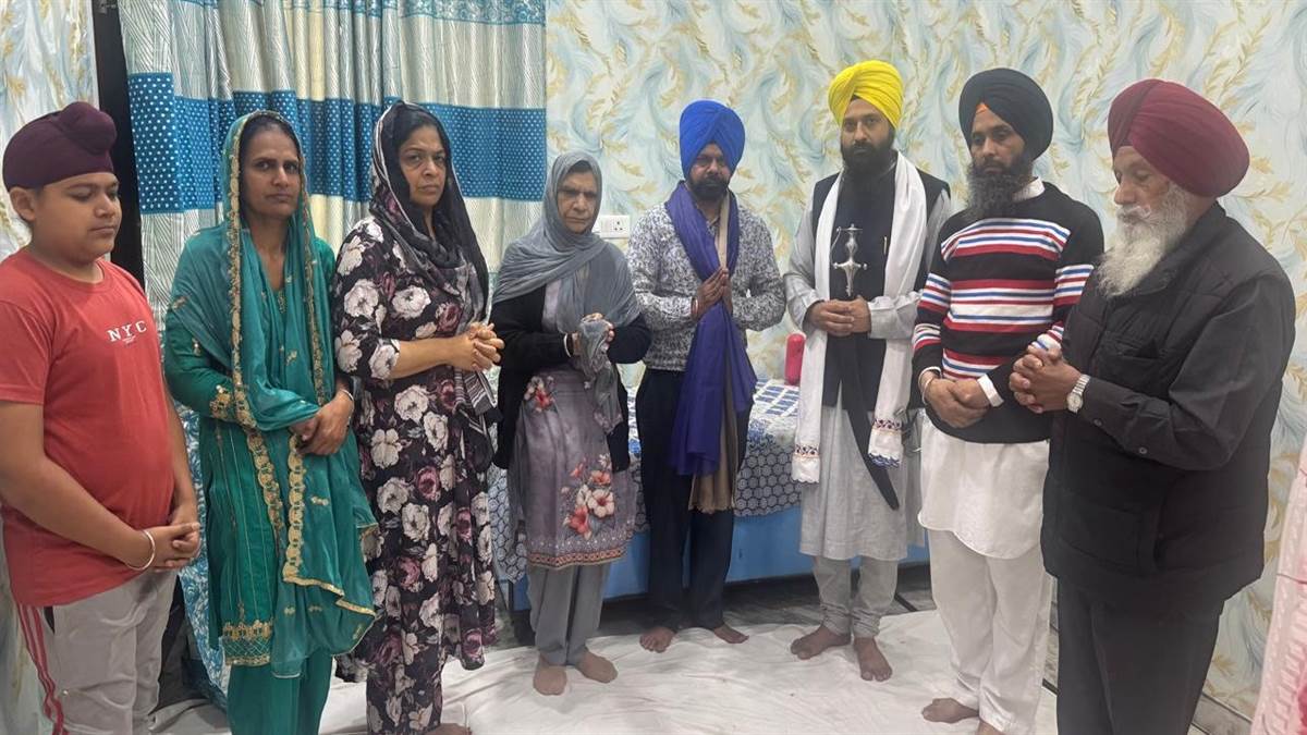 ਵੱਖ-ਵੱਖ ਸਖਸ਼ੀਅਤਾਂ ਨੇ ਭਾਟੀਆ ਪਰਿਵਾਰ ਨਾਲ ਕੀਤਾ ਦੁੱਖ ਸਾਂਝਾ