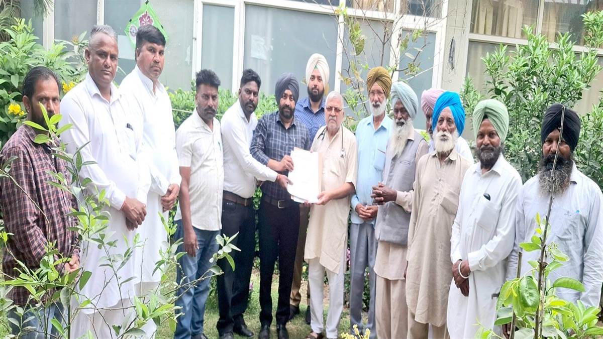 ਐੱਮਪੀ ਡਾ. ਗਾਂਧੀ ਨੂੰ ਮੁਸ਼ਕਿਲਾਂ ਤੋਂ ਕਰਾਇਆ ਜਾਣੂ