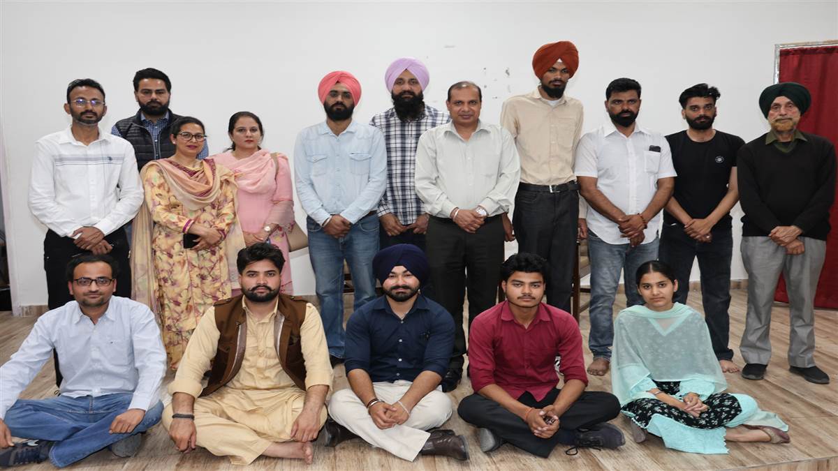 ਮੋਦੀ ਕਾਲਜ ਵਿਖੇ ਵਿਸ਼ਵ ਰੰਗਮੰਚ ਦਿਹਾੜੇ ਨੂੰ ਸਮਰਪਿਤ ਸਮਾਗਮ