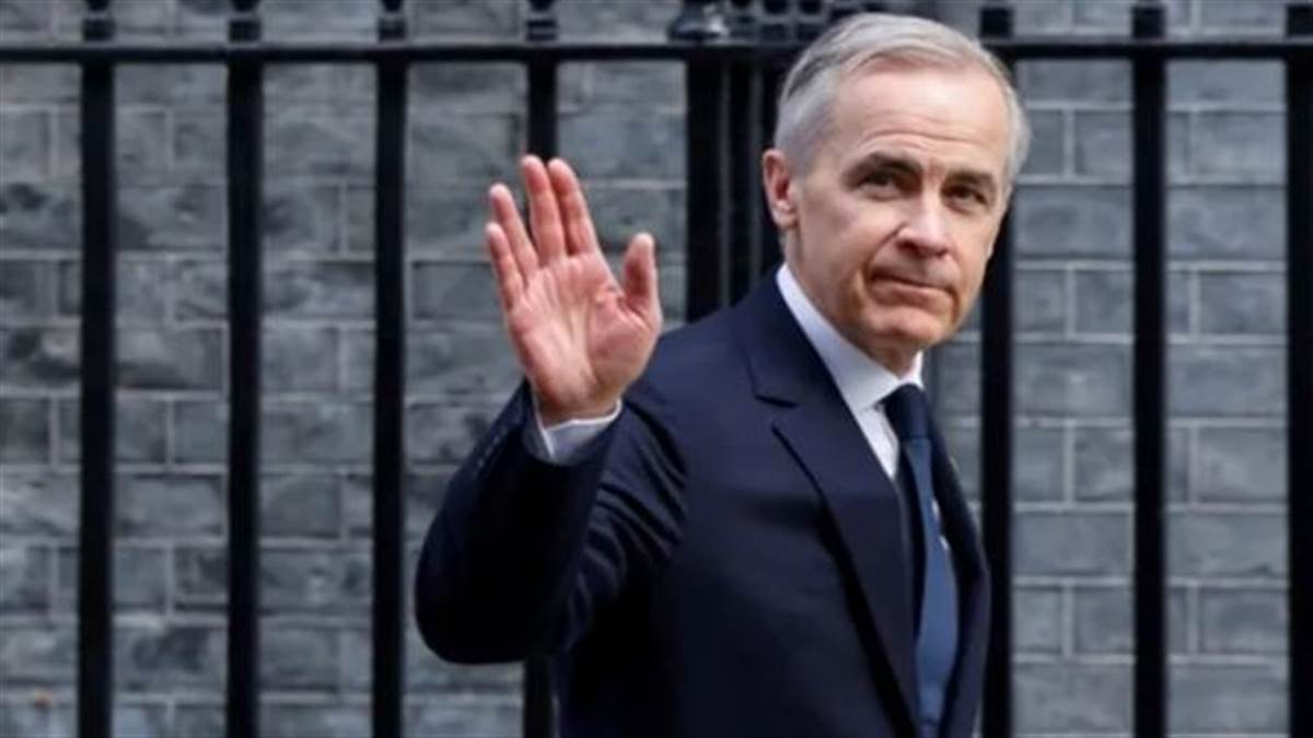 ਜਦੋਂ 'ਧੁਰੰਧਰ' ਦੇ ਮੁਰੀਦ ਹੋਏ ਦੋ ਰਾਸ਼ਟਰ ਪ੍ਰਧਾਨ, ਫਿਨਲੈਂਡ ਦੇ ਰਾਸ਼ਟਰਪਤੀ ਤੇ ਕੈਨੇਡਾ ਦੇ PM ਨੇ ਸਲਾਹੀ ਫਿਲਮ