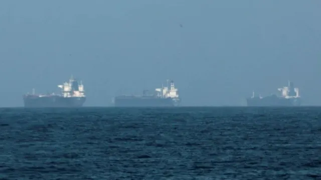 ਕੀ ਮੁੜ ਬੰਦ ਹੋਵੇਗਾ ਹੋਰਮੁਜ਼ ਸਟ੍ਰੇਟ? ਅਮਰੀਕੀ ਨਾਕਾਬੰਦੀ ਕਾਰਨ 21 ਜਹਾਜ਼ ਵਾਪਸ ਮੁੜੇ, ਈਰਾਨ ਨੇ ਦਿੱਤੀ ਚਿਤਾਵਨੀ