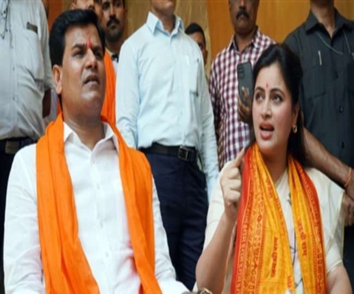 Hanuman Chalisa Row Rana couple will not be arrested by Mumbai police till June 15