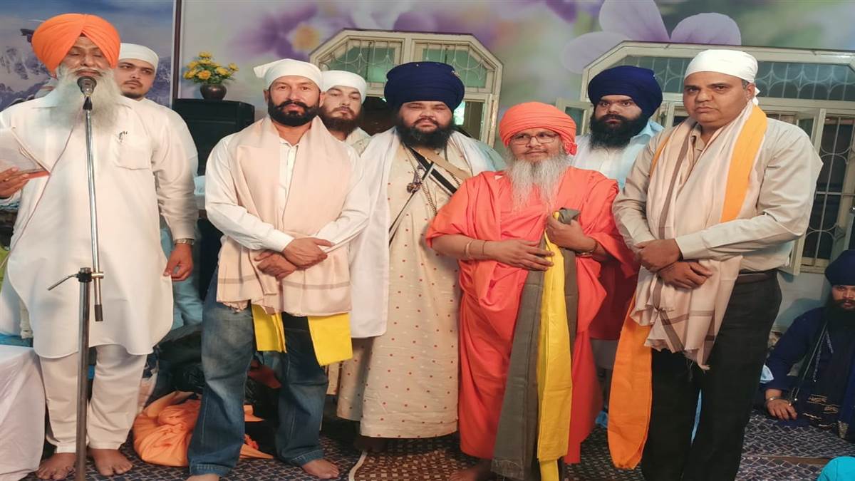 ਪਿੰਡ ਹਰਦਾਸਪੁਰ ’ਚ ਕਰਵਾਇਆ ਮਹਾਨ ਗੁਰਮਤਿ ਸਮਾਗਮ