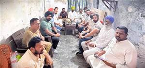 ਮਮਦੋਟ ਨਗਰ ਪੰਚਾਇਤ ਚੋਣਾਂ ਲਈ ਕਾਂਗਰਸ ਪਾਰਟੀ ਨੇ ਕੀਤੀ ਮੀਟਿੰਗ