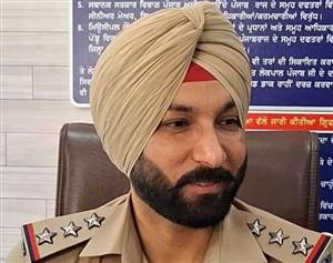 ਸਨਸਨੀਖੇਜ਼: ਨਸ਼ਾ ਤਸਕਰੀ ਦੇ ਦੋਸ਼ ’ਚ ਏਅਰਫੋਰਸ ਦਾ ਜਵਾਨ ਕਾਬੂ, ਬੈਗ ’ਚੋਂ ਮਿਲੀ ਲੱਖਾਂ ਦੀ ਅਫ਼ੀਮ