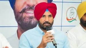 ਵੱਡੀ ਖ਼ਬਰ: ‘ਭਗਵੰਤ ਮਾਨ ਦੇ ਬਚਾਅ ਲਈ ਝੂਠ ਬੋਲ ਰਹੀ 'ਆਪ' ਸਰਕਾਰ...', ਵਿਵਾਦਤ ਵੀਡੀਓ ਮਾਮਲੇ 'ਚ ਕਾਂਗਰਸ ਦਾ ਤਿੱਖਾ ਹਮਲਾ
