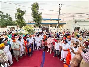 ਸਾਇਆ ਕਲਾਂ ’ਚ ‘ਅਕਾਲੀ ਦਲ ਵਾਰਿਸ ਪੰਜਾਬ ਦੇ’ ਦੀ ਹੋਈ ਮੀਟਿੰਗ