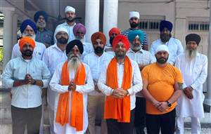 ਗੁਰਦੁਆਰਾ ਸ੍ਰੀ ਬਾਰਠ ਸਾਹਿਬ ਵਿਖੇ ਅਕਾਲੀ ਜੱਥਾ ਹੋਇਆ ਨਤਮਸਤਕ