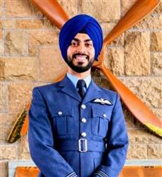 ਜਥੇਦਾਰ ਸ੍ਰੀ ਅਕਾਲ ਤਖ਼ਤ ਸਾਹਿਬ ਵੱਲੋਂ UK ਦੀ ਹਵਾਈ ਫ਼ੌਜ ’ਚ ਫਲਾਈਟ ਲੈਫਟੀਨੈਂਟ ਬਣਨ 'ਤੇ ਅਰਸ਼ਦੀਪ ਸਿੰਘ ਨੂੰ ਵਧਾਈ
