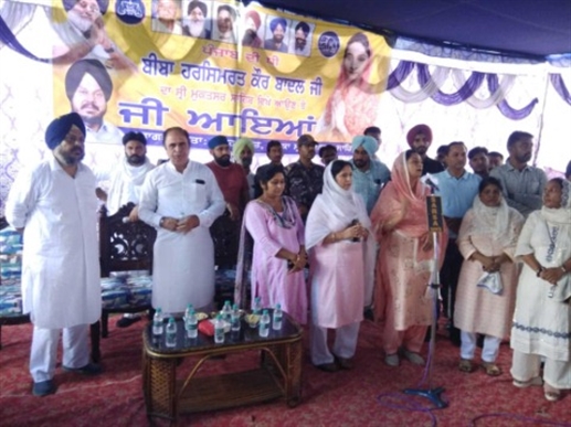 ਕਾਂਗਰਸ ਸਰਕਾਰ ਵਿਕਾਸ ਦੇ ਨਾਂ 'ਤੇ ਲੋਕਾਂ ਨੂੰ ਕਰ ਰਹੀ ਗੁੰਮਰਾਹ : ਬੀਬੀ ਬਾਦਲ