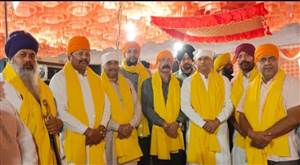 ਕੀਰਤਨ ਦਰਬਾਰ ’ਚ ਭਾਜਪਾ ਨੇਤਾ ਰਿੰਕੂ ਨੇ ਸਰਬੱਤ ਦੇ ਭਲੇ ਦੀ ਕੀਤੀ ਅਰਦਾਸ
