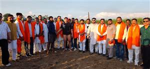 ਪਿੰਡ ਨੋਮਾਲਾ ਦੀ ਛਿੰਝ ’ਚ ਰਾਜੂ ਰਈਏਵਾਲ ਨੇ ਜਿੱਤੀ ਵੱਡੀ ਮਾਲੀ, ਅਭੀ ਰਾਜਪੂਤ ਨੇ ਛੋਟੀ ਮਾਲੀ ’ਤੇ ਕੀਤਾ ਕਬਜ਼ਾ