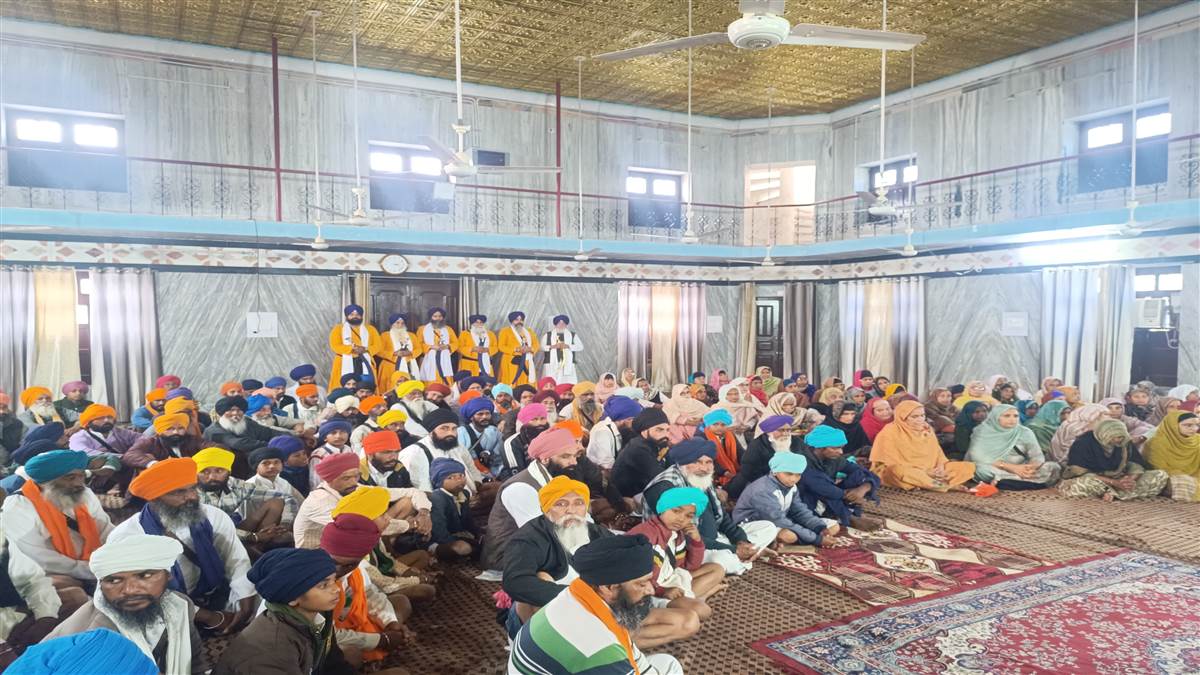 ਤਖ਼ਤ ਸ੍ਰੀ ਦਮਦਮਾ ਸਾਹਿਬ ਵਿਖੇ 183 ਪ੍ਰਾਣੀਆਂ ਨੇ ਛਕਿਆ ਅੰਮ੍ਰਿਤ