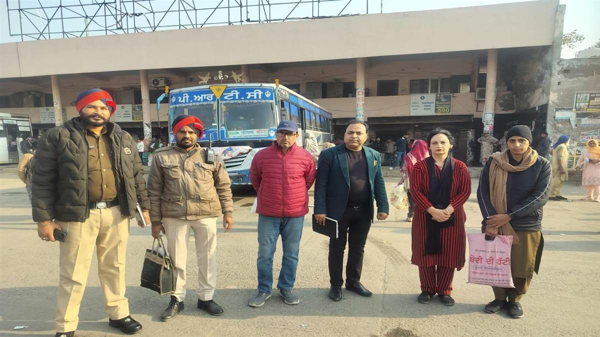 ਮਾਂ-ਬਾਪ ਤੋਂ ਵਾਂਝੇ ਬੱਚਿਆਂ ਨੂੰ ਸਕੂਲ ’ਚ ਦਾਖ਼ਲ ਕਰਵਾਉਣ ਦੀ ਮੁਹਿੰਮ ਸ਼ੁਰੂ