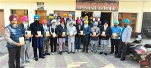 ਸਾਹਿਤਕ ਪ੍ਰੋਗਰਾਮ ’ਚ ਜਸਵਿੰਦਰ ਸਿੰਘ ਝਬਾਲ ਦੀ ਕਿਤਾਬ ‘ਪੰਜਾਬ-ਨਾਮਾ’ ਲੋਕ ਅਰਪਣ