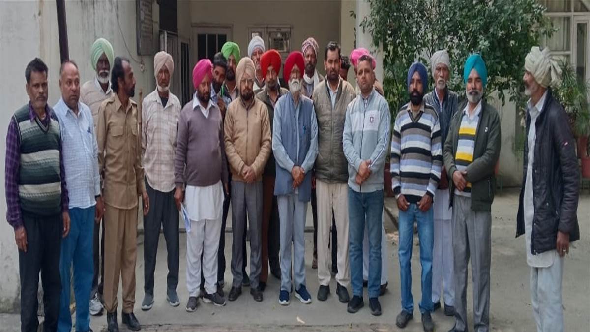 ਮੁਲਾਜ਼ਮਾਂ ਨੇ ਰਹਿੰਦੀਆਂ ਤਨਖਾਹਾਂ ਜਾਰੀ ਕਰਨ ਦੀ ਕੀਤੀ ਮੰਗ