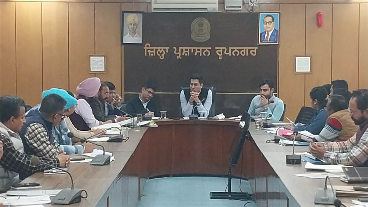 ਪੈਦਲ ਚੱਲਣ ਵਾਲਿਆਂ ਦੀ ਸੁਰੱਖਿਆ ਯਕੀਨੀ ਬਣਾਈ ਜਾਵੇ : ਡੀਸੀ
