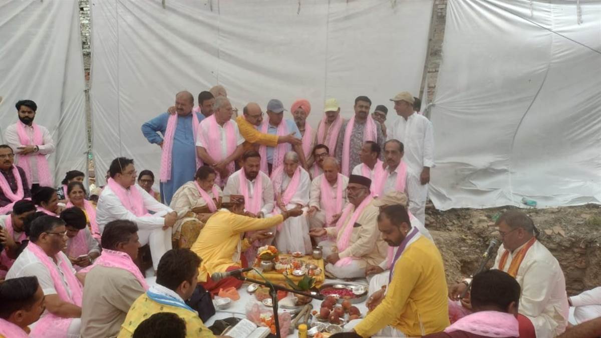 386 ਸਾਲ ਪੁਰਾਣੇ ਸ਼੍ਰੀ ਰਘੁਨਾਥ ਮੰਦਰ ਦੇ ਨਵੀਨੀਕਰਨ ਦਾ ਕੰਮ ਸ਼ੁਰੂ