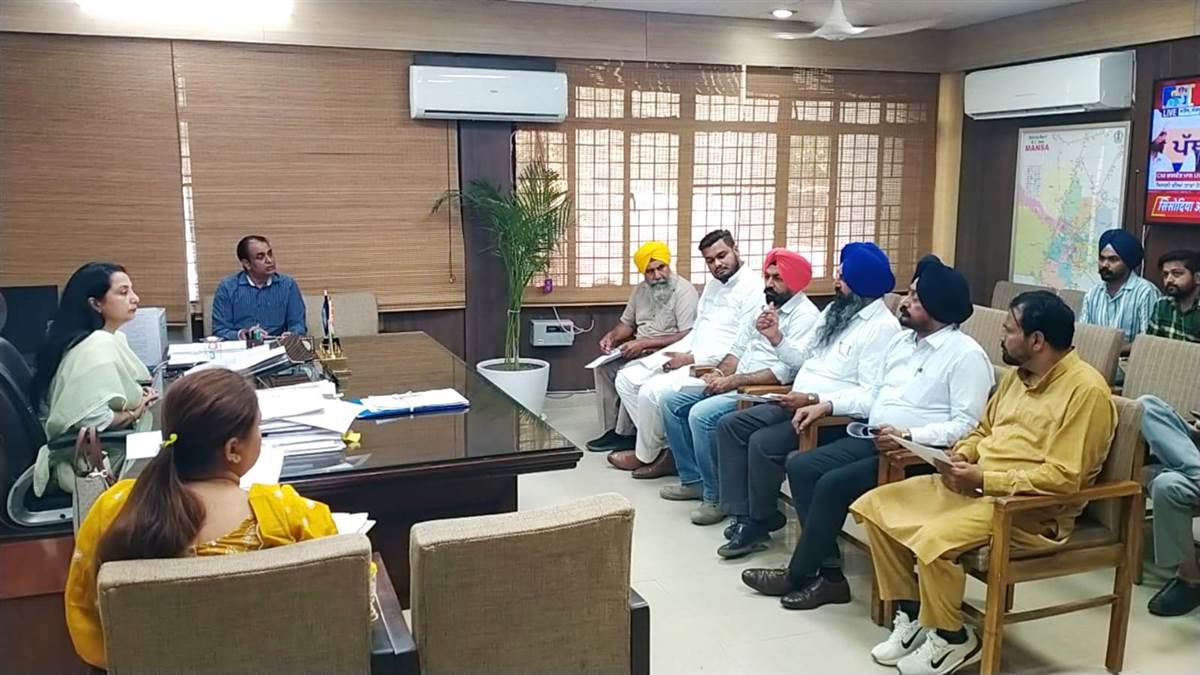 ਵੋਟਰ ਮੈਪਿੰਗ ’ਚ ਜ਼ਿਲ੍ਹਾ ਮਾਨਸਾ ਸੂਬੇ ’ਚੋਂ ਰਿਹਾ ਮੋਹਰੀ : ਜ਼ਿਲ੍ਹਾ ਚੋਣ ਅਫ਼ਸਰ