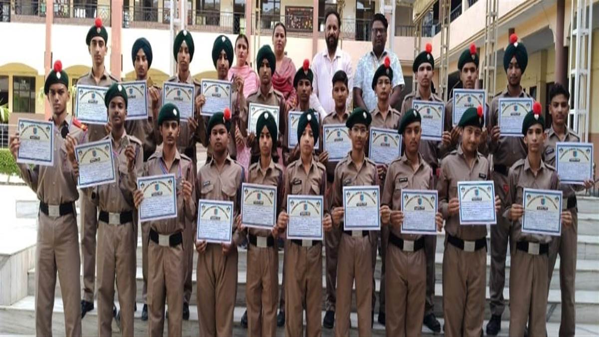 10 ਦਿਨਾਂ ਐਨਸੀਸੀ ਕੈਂਪ ਲਗਾਇਆ