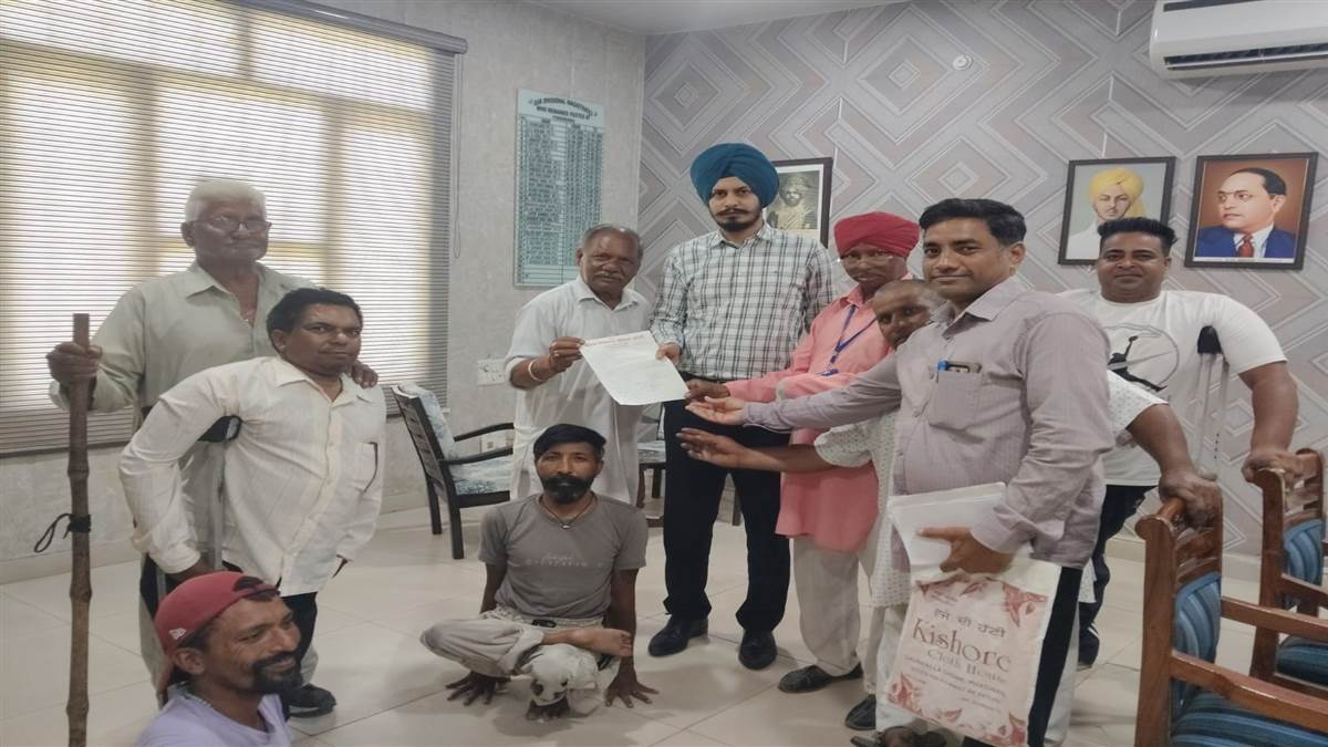 ਦਿਵਿਆਂਗ ਐਕਸ਼ਨ ਕਮੇਟੀ ਨੇ ਐੱਸਡੀਐੱਮ ਨੂੰ ਦਿੱਤਾ ਮੰਗ ਪੱਤਰ