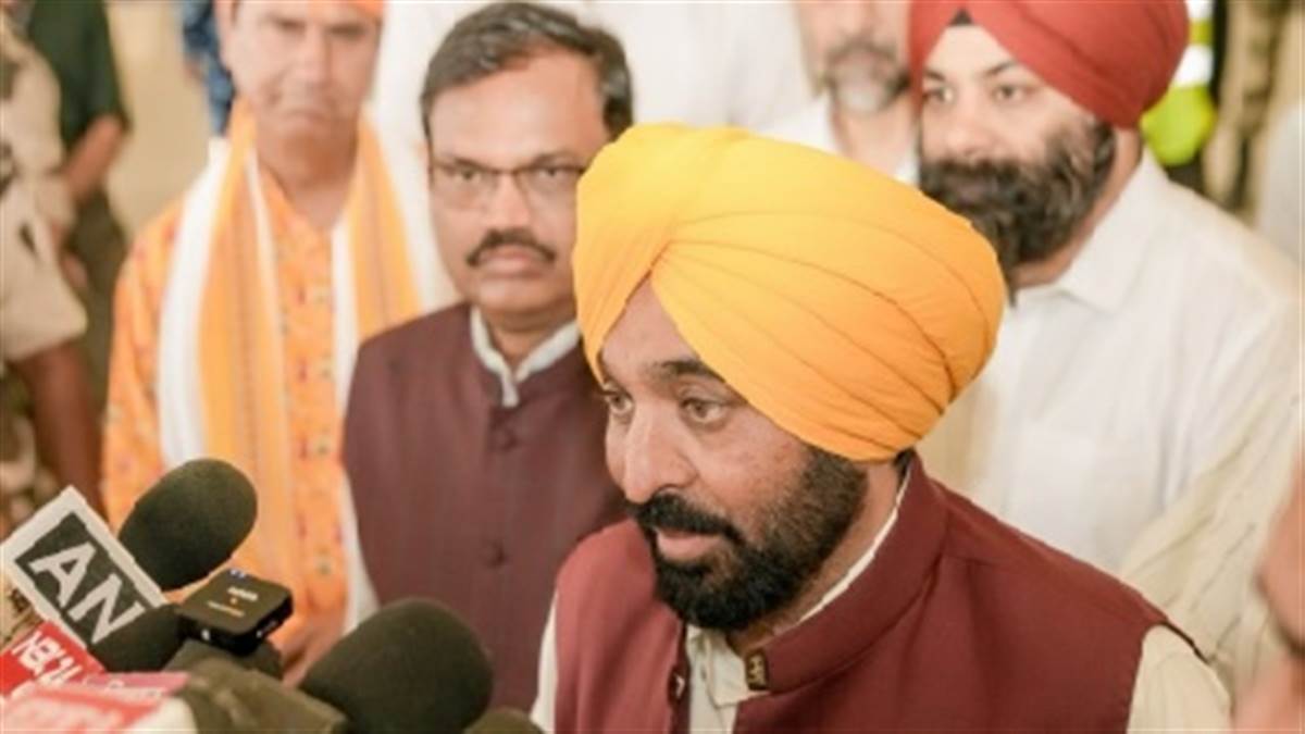 ਮੁੱਖ ਮੰਤਰੀ ਮਾਨ ਦਾ ਕੇਂਦਰ 'ਤੇ ਵੱਡਾ ਹਮਲਾ: ਦੇਸ਼ 'ਚ ਲਾਇਆ ਅਣਐਲਾਨਿਆ ਲਾਕਡਾਊਨ, ਸਰਕਾਰ ਜਨਤਕ ਕਰੇ ਤੇਲ, ਗੈਸ ਤੇ ਸੋਨੇ ਦੇ ਭੰਡਾਰਾਂ ਦੀ ਅਸਲ ਸਥਿਤੀ