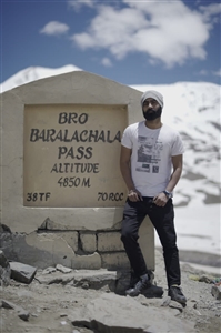 ਪੰਜਾਬੀ ਗਾਇਕ ਟਿ੍ਪਲ ਐੱਸ ਦੀ ਗੱਡੀ ਨਾਲ ਹਾਦਸਾ, ਵਾਲ-ਵਾਲ ਬਚੇ