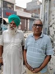 ਕੂੜੇ ਦੇ ਢੇਰਾਂ ਨੇ ਦੁਕਾਨਦਾਰਾਂ ਦਾ ਕਾਰੋਬਾਰ ਠੱਪ ਕੀਤਾ, ਗਾਹਕਾਂ ਨੇ ਬਣਾਈ ਦੂਰੀ