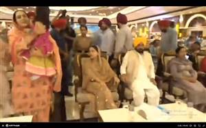 ਧੂਰੀ ਪੁੱਜੇ CM ਭਗਵੰਤ ਮਾਨ, ਪਰਿਵਾਰ ਸਮੇਤ ਤੀਆਂ ਮੌਕੇ ਰੱਖੇ ਵਿਸ਼ੇਸ਼ ਸਮਾਗਮ 'ਚ ਹੋਏ ਸ਼ਾਮਲ; ਦੇਖੋ VIDEO
