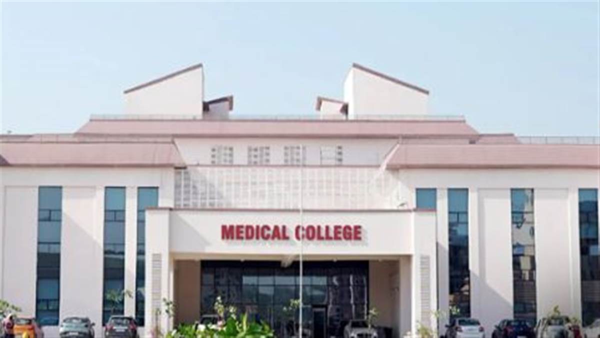 ਪੀਐੱਮ ਮੋਦੀ ਨੇ MBBS ਦੀਆਂ 10,650 ਨਵੀਆਂ ਸੀਟਾਂ ਅਤੇ 41 ਨਵੇਂ ਮੈਡੀਕਲ ਕਾਲਜਾਂ ਨੂੰ ਦਿੱਤੀ ਪ੍ਰਵਾਨਗੀ, ਇਸ ਦਿਨ ਖੁੱਲ੍ਹੇਗਾ ਐਪਲੀਕੇਸ਼ਨ ਪੋਰਟਲ