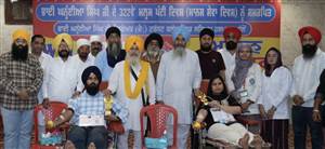 ਮਲ੍ਹਮ ਪੱਟੀ ਦਿਵਸ ਨੂੰ ਸਮਰਪਿਤ ਲਾਇਆ ਖ਼ੂਨਦਾਨ ਕੈਂਪ