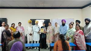 ਅਮਨਦੀਪ ਕੌਰ ਨੇ ਐੱਨਡੀਏ ਦੀ ਤਿਆਰੀ ਪ੍ਰੀਖਿਆ ਟੈਸਟ 'ਚੋਂ ਮੈਰਿਟ ਸੂਚੀ 'ਚ ਨਾਮ ਦਰਜ ਕਰਵਾਇਆ
