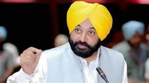 ਸੰਗਰੂਰ ਜ਼ਿਲ੍ਹੇ ਦੇ ਨਵੇਂ ਚੁਣੇ ਪੰਚਾਂ ਨੂੰ ਚੁਕਾਈ ਸਹੁੰ, ਆਪਣੇ ਪਿੰਡਾਂ ਨੂੰ ‘ਆਧੁਨਿਕ ਵਿਕਾਸ ਧੁਰੇ’ ’ਚ ਤਬਦੀਲ ਕਰੋ: ਮੁੱਖ ਮੰਤਰੀ