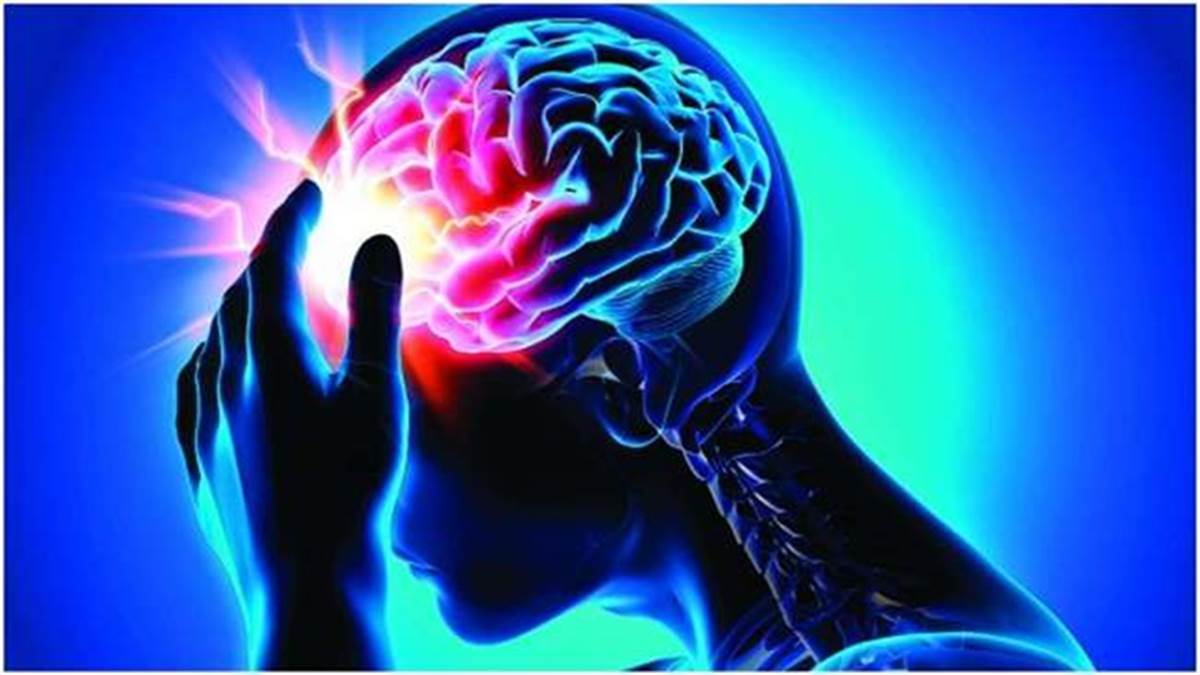 Brain Stroke: ਨੌਜਵਾਨਾਂ 'ਚ ਤੇਜ਼ੀ ਨਾਲ ਵਧ ਰਹੀ ਹੈ ਬ੍ਰੇਨ ਸਟ੍ਰੋਕ ਦੀ ਸਮੱਸਿਆ, ਜਾਣੋ ਇਸ ਦੇ ਲੱਛਣ ਤੇ ਬਚਾਅ