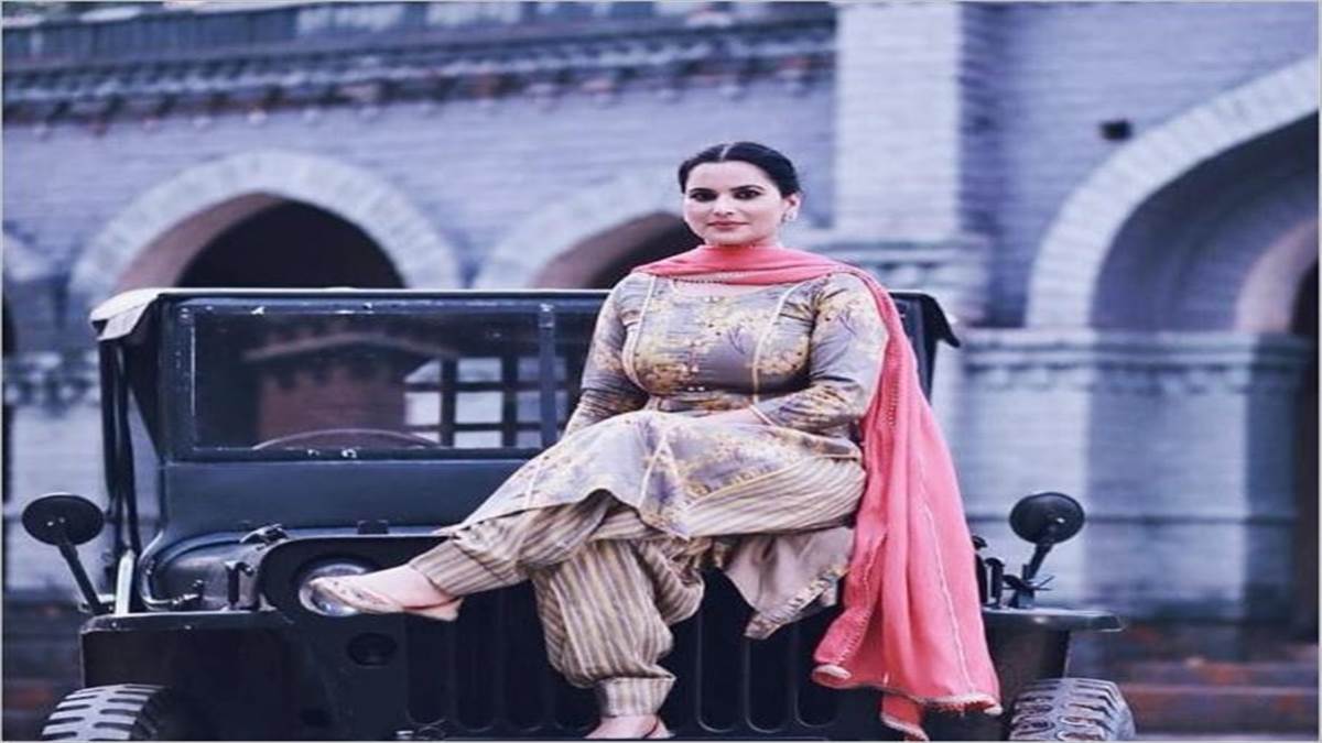 ਭਿਆਨਕ ਧੁੰਦ ਕਾਰਨ ਮਸ਼ਹੂਰ ਪੰਜਾਬੀ ਅਦਾਕਾਰਾ ਰਾਜ ਧਾਲੀਵਾਲ ਦੀ ਕਾਰ ਦਾ ਹਾਦਸਾ, ਵਾਲ-ਵਾਲ ਬਚੀ ਜਾਨ