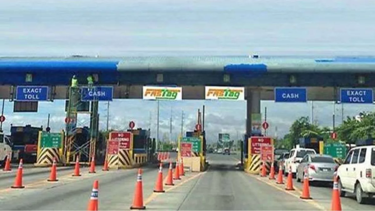 ਟੋਲ ਪਲਾਜ਼ਾ 'ਤੇ ਲੁੱਟ ਤੋਂ ਬਚੋ! ਫਾਸਟੈਗ 'ਚ ਪੈਸੇ ਹੋਣ 'ਤੇ ਵੀ ਮਸ਼ੀਨ ਨਾ ਚੱਲੇ ਤਾਂ ਮਿਲੇਗੀ ਮੁਫ਼ਤ ਐਂਟਰੀ, ਜਾਣੋ ਨਵਾਂ ਨਿਯਮ