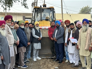 ਵਿਧਾਇਕ ਬਿਲਾਸਪੁਰ ਵਿਖੇ ਸੜਕਾਂ ਦੇ ਕੀਤੇ ਉਦਘਾਟਨ