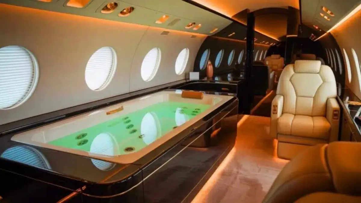 ਕੰਫਰਟ ਤੇ ਲਗਜ਼ਰੀ ਫੀਚਰਜ਼ ਨਾਲ ਲੈਸ ਦੁਨੀਆ ਦਾ ਸਭ ਤੋਂ ਤੇਜ਼ ਬਿਜ਼ਨੈੱਸ ਜੈੱਟ, ਆਖ਼ਰ ਕਿਸ ਨੇ ਖ਼ਰੀਦਿਆ ਇਹ 900 ਕਰੋੜ ਦਾ ਜਹਾਜ਼?