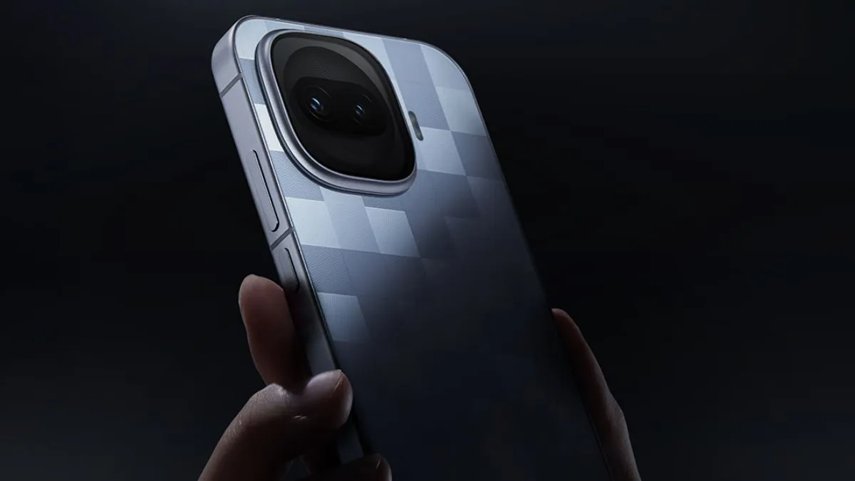 ਕੀ ਇਹ ਹੈ ਦੁਨੀਆ ਦਾ ਸਭ ਤੋਂ ਪਾਵਰਫੁੱਲ ਫ਼ੋਨ? 7600mAh ਬੈਟਰੀ ਤੇ 200MP ਕੈਮਰੇ ਨਾਲ ਇਸ ਫੋਨ ਦੀ ਐਂਟਰੀ, ਦੇਖੋ ਪਹਿਲੀ ਝਲਕ