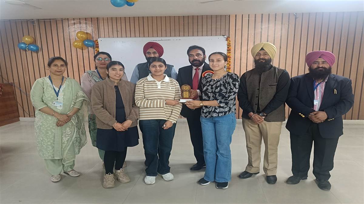 ਮਿੱਠੜਾ ਕਾਲਜ ਦੇ ਵਿਦਿਆਰਥੀਆਂ ‘ਟੈਕ–ਟਾਈਟਨਜ਼’ ਮੁਕਾਬਲਿਆਂ ’ਚ ਮਾਰੀ ਬਾਜ਼ੀ