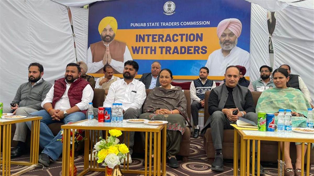 ਵਿਧਾਇਕਾ ਸੰਤੋਸ਼ ਕਟਾਰੀਆ ਨੇ ਵਪਾਰੀ ਵਰਗ ਦੀਆਂ ਮੁਸ਼ਕਿਲਾਂ ਸੁਣੀਆਂ